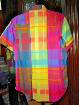 Robert Graham Style Darts Short Sleeve Shirt Size Medium image 2