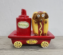 Cracker Barrel Too Cute To Spook Hot Dog Salt And Pepper Shakers With Wagon - £16.74 GBP