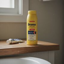 1 Anti-Fungal Foot Powder 2% Miconazole Nitrate Athlete&#39;s Foot Itch Odor... - $226.96 MXN