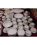 Crestwood &quot;Ivy Mist&quot; China Sugar Bowl - $227.89 MXN