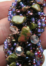 Natural Stone Seed Bead Bracelet Feminine Handmade Magnetic Clasp 8&quot; Unikite - £27.45 GBP