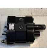 Walvoil Hydraulic Control Valve 10C239 | P9803821 - $5,516.75 MXN