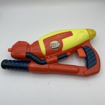 Super Soaker MAX-D 4000 Red And Yellow Tested Working - $9.95