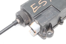 07-14 W221 C216 PARKING E BRAKE ACTUATOR ASSEMBLY E5775 image 5