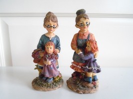 2 K&#39;S Collection Figurines Mom and Daughter Picking Flower &amp; Sharing and... - $9.99