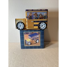 Vintage NOS GIFTCO School Bus with Wheels Tin Bank NIB Stewart Sherwood ... - $223.49 MXN