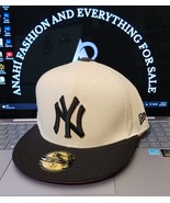 MLB-New York Yankees 59FIFTY Fitted New Era Cream/Black/Blue Hat  New - $494.95 MXN