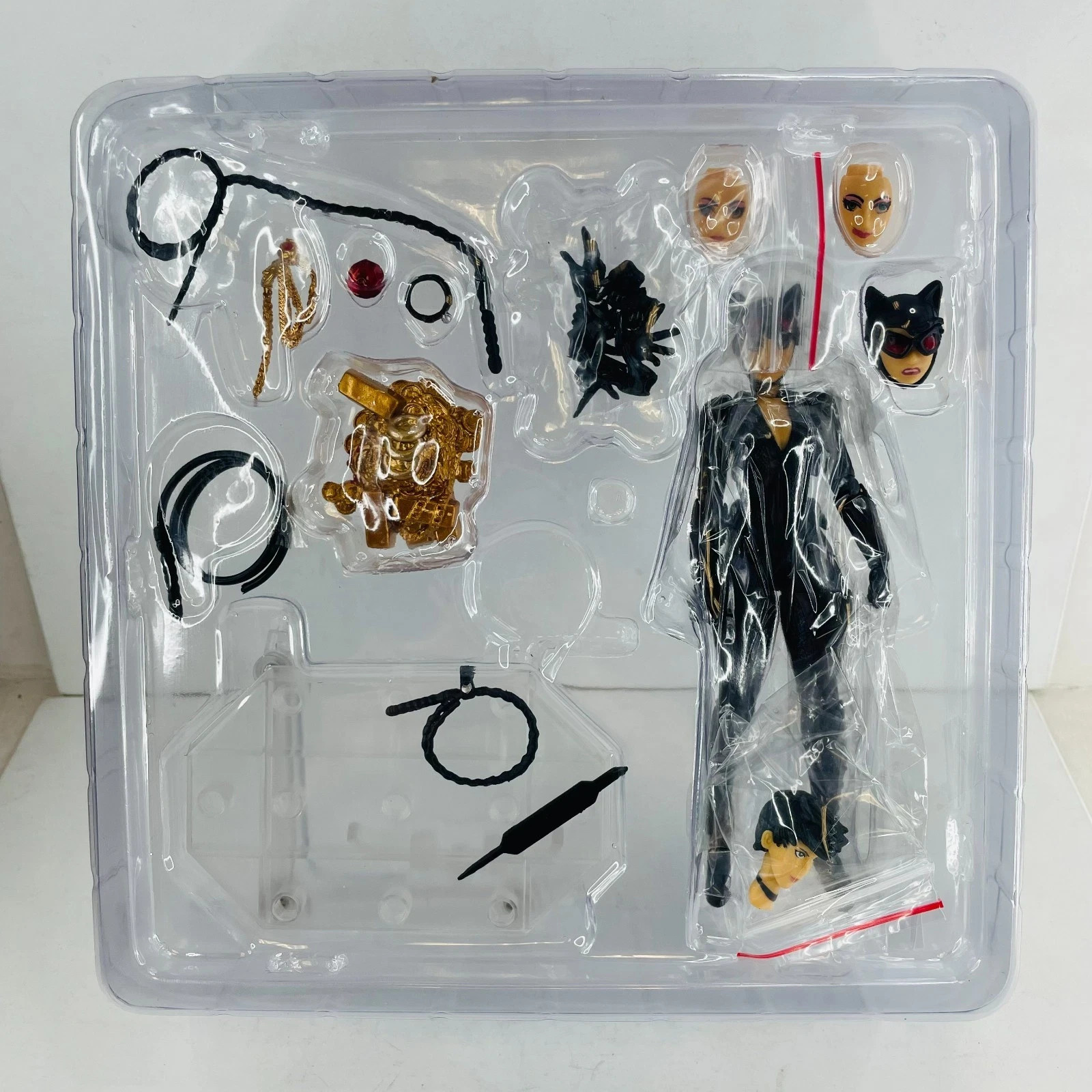 DC Catwoman Batman Movie 6-inch Action Figure Revoltech Amazing Yamaguchi Toys Item image 2