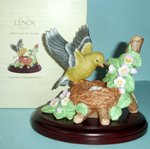 Lenox Female Goldfinch Figurine Garden Bird on Wood Base 5&quot;H #813985 New - £63.63 GBP