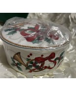 Mikasa Jubilation (holly berry Christmas) covered box/Candy Dish 4.75&quot; w... - $13.50 CAD