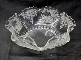 Vintage New Martinsville Flower Basket Clear 12&quot; Crimped Bowl - Circa 1940 - £17.79 GBP