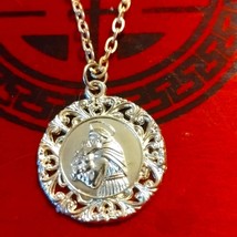 Amazing beautiful vintage religious gold chain necklace - £16.61 GBP