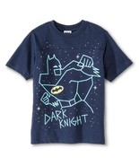 NWT Batman Boys&#39; Dark Knight Youth Size XS, XL Blue Pullover Tee Shirt - $246.56 MXN