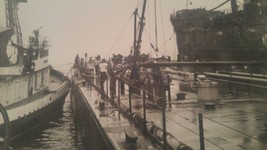 Black &amp; White Photograph New York Alva Cape Ship Explosion Bayonne Tug Boat Dock - £23.97 GBP