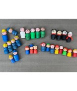 Vintage Fisher Price Little People Lot of 28 Figures Dogs Cowboy Women Kids - $1,221.85 MXN