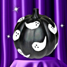 Novogratz Ghost Black Pumpkin Halloween Tabletop Decor Ceramic Figurine 6&quot; NEW - £38.73 GBP