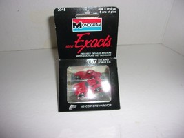 Monogram Mini Exacts 2018 &#39;63 Corvette Hardtop 1:87 Scale 1989 - £4.24 GBP