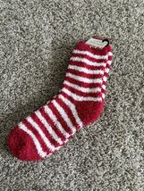Christmas Holiday Fun Novelty Striped Super Soft Socks One Size Fuzzy Re... - €6,86 EUR