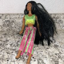 Pocahontas Barbie Doll Sun Sensation Fashions #2928 Pink Green Summer Ou... - $22.57