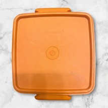 Vintage Orange Square Away Tupperware Sandwich Keeper #1362-19 - $2.20
