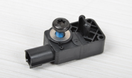 NEW OEM GM Cadillac Chevrolet GMC Buick Sensor 13509729 - $22.28