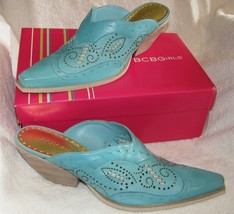 Vintage BCBGirls Turquiose Blue Leather Pointed Toe Western Mule Clogs S... - $45.50