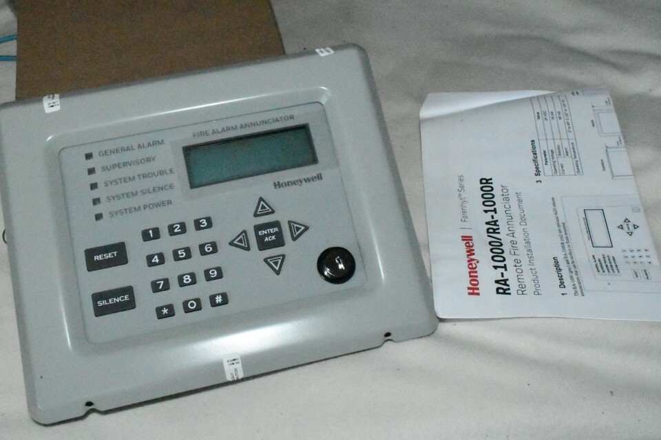 Honeywell Silent Knight RA-1000 Remote Annunciator - NEW - RARE-Very Rar... - $535.50