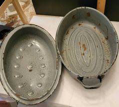 VINTAGE ENAMEL ROASTING PAN 13x9 GRAY WITH DIMPLED LID image 2