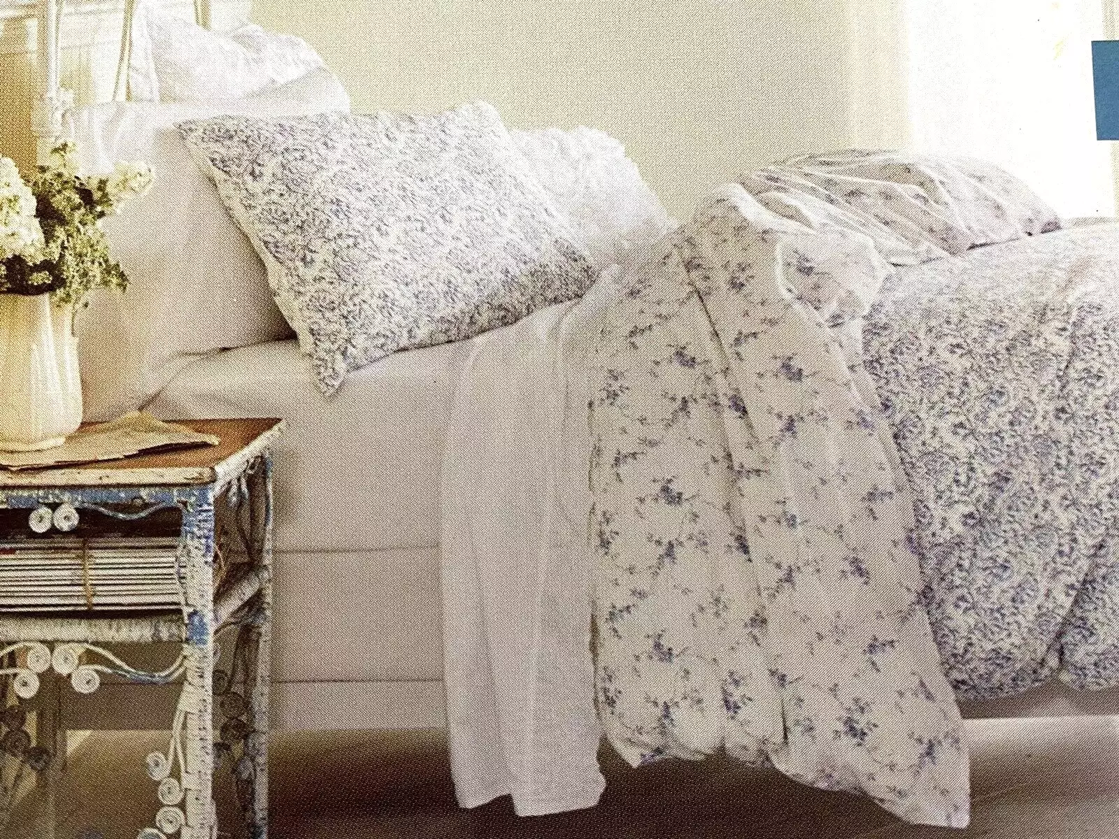 Simply Shabby Chic Batik Indigo Blue Floral 2-PC Twin Duvet Cover Set - New - $70.00