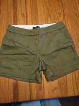 J Crew Size 4 Green Shorts - £23.79 GBP