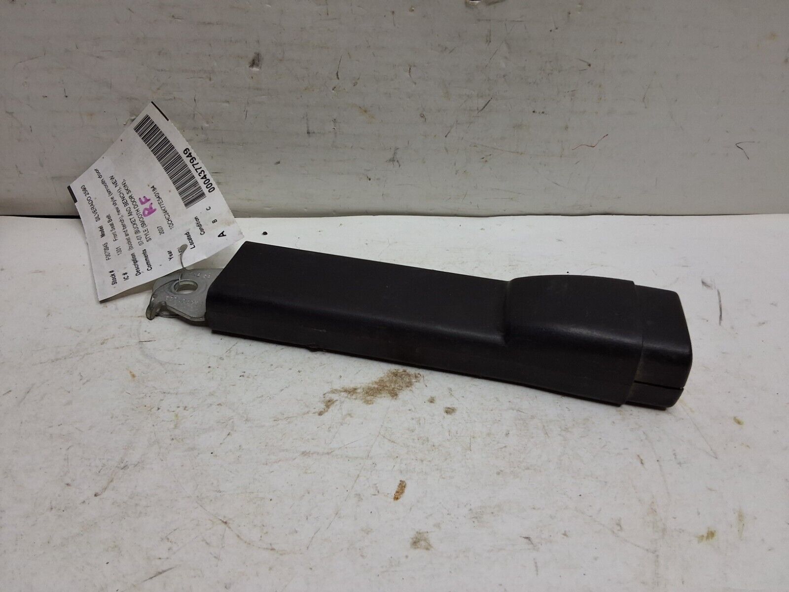 07 08 09 10 11 12 13 14 Chevy Silverado Sierra right front passenger sea... - $29.69