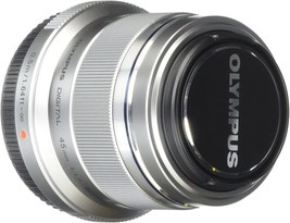 Olympus M.Zuiko Digital 45mm F1.8 Lens, for Micro Four Thirds Cameras (Silver) - £306.77 GBP