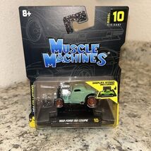 Muscle Machines 1933 Ford 3W Coupe Model 10 New 1:64 w/ Display Stand - $9.00