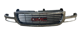 1999-2006 GMC SIERRA/YUKON FRONT CHROME GRILLE w/EMBLEM P/N 15764316 OEM... - £141.31 GBP