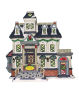 Holiday Time Coach House Cafe Lighted Christmas Snow Village Building - $827.49 MXN