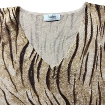 Neiman Marcus 100% Cashmere Tiger Stripe Animal Print V-Neck Sweater - 34&quot; Chest - £26.76 GBP