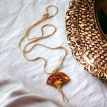 Cloisonne Fan Necklace Pendant Vintage 70s Boho Hippie Cottage Enamel Gold Tone - £15.50 GBP