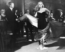 La Dolce Vita Anita Ekberg classic dance scene 8x10 Photo - £6.28 GBP