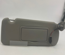 2004-2009 Cadillac SRX Passenger Sun Visor Sunvisor Gray Illuminated G01B52057 - £53.94 GBP