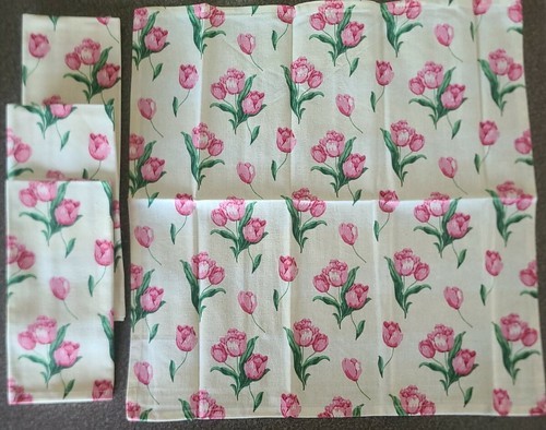 Homemade Set of Four (4) ~ 19" Square ~ Cotton Napkins ~ Multicolor Floral Print Item image 2
