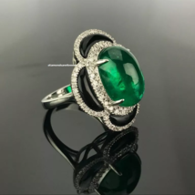 19.20 Carat Emerald Cabochon Black Onyx and Cubic Zirconia 925 SS Vintage Ring - £663.23 GBP