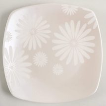 222 Fifth Alice Platinum Salad Plate - £17.40 GBP