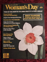WOMANs DAY Magazine April 24 1978 Eileen Herbert Jordan Iron On Transfers - £7.61 GBP