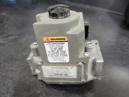 Honeywell oem furnace gas valve VR3205S2346 47484-002 - £27.91 GBP