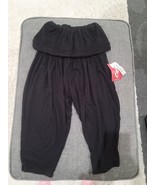 Capezio Slouch Capri Pants 10454W Black NEW NWT Size XS - $19.77