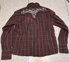 Panhandle Women's embroidered Pearl Snap Long Sleeve Western Cowgirl Shi... - $19.99