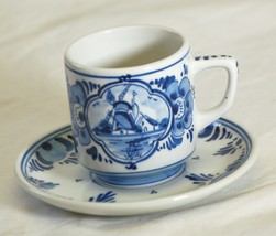 Delfts Blue Holland Porcelain Tea Cup Saucer Windmill Floral Set Signed - $16.82