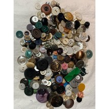 Vintage Sewing Buttons Set #72 - £9.59 GBP