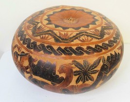 Hand Carved and Painted Gourd Box Peru Llamas and People Star Opening 7 Inch Dia - £16.28 GBP