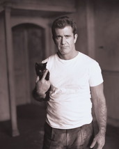 Mel Gibson Poster 18 X 24 #G323620 - £23.66 GBP